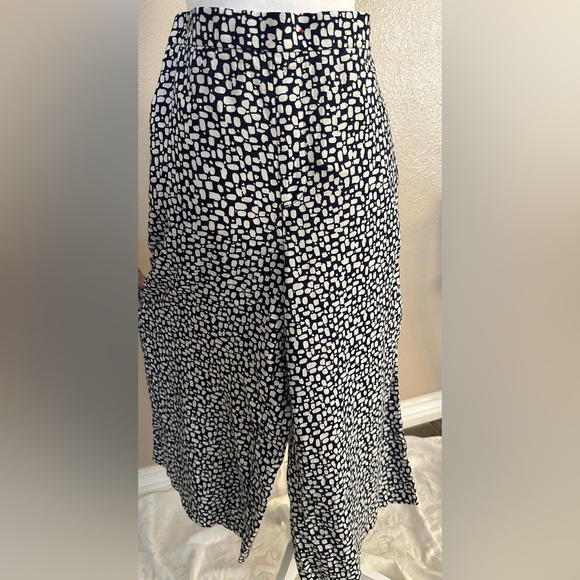 Banana Republic Navy and White Cropped Linen Blend Wide Leg Pants - Picture 1 of 5